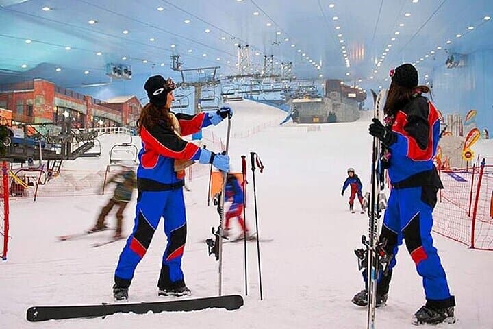 Ski Dubai Insider's Guide: Indoor Slopes, Penguins & Snow Park Tips