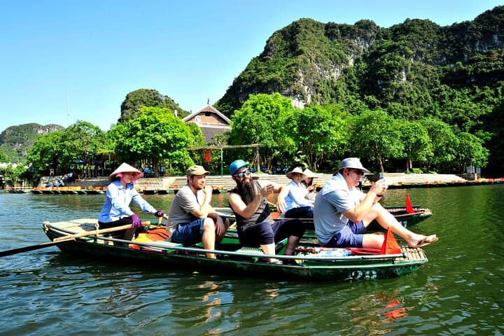 Ninh Binh Luxury Day Tour from Hanoi — Trang An, Hoa Lu & Countryside photo 3