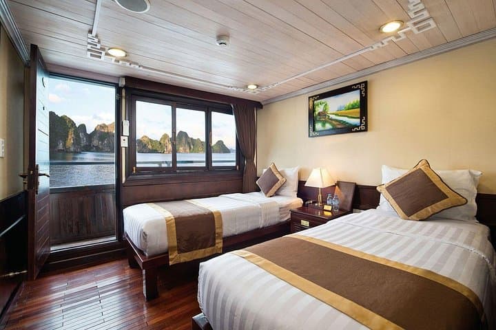 Halong Bay 2-Day Overnight Cruise: Sung Sot Cave, Titop Island & Kayaking photo 4