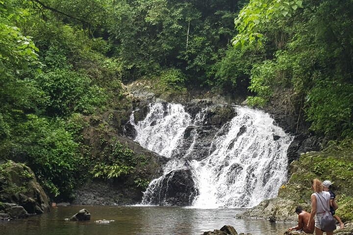 Embera Culture & Chagres River Waterfall Day Tour from Panama City photo 4
