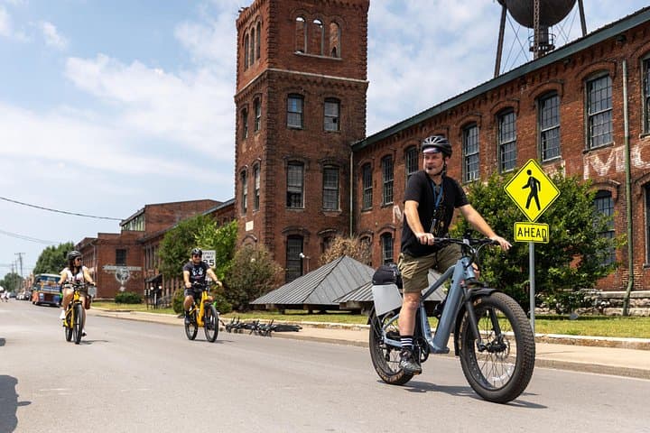 E‑Bike Nashville: 2‑Hour Guided Ride Through Music Row, The Gulch & Riverfront
