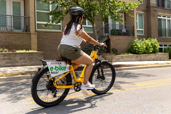 E‑Bike Nashville: 2‑Hour Guided Ride Through Music Row, The Gulch & Riverfront photo 2