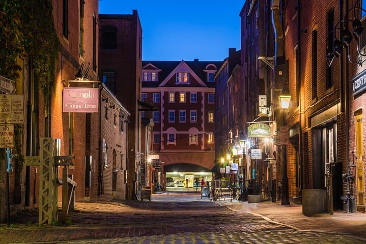 Audio Guided Old Port Walking Tour — Self-Paced Historic GPS Walk in Portland