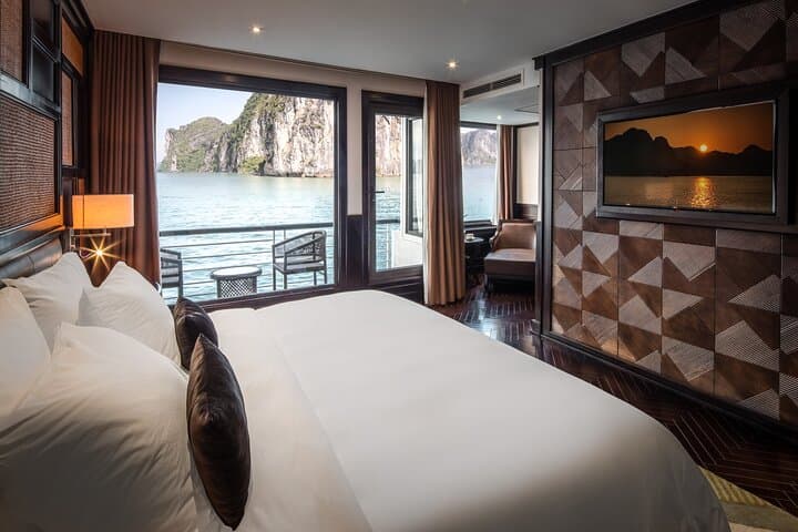 Halong Bay Ambassador Cruise — 2-Day, 1-Night Luxury Overnight on UNESCO Waters photo 5
