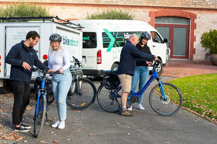 Barossa Valley E-Bike Wine Tour: Yalumba, Cheese & Chocolate photo 2
