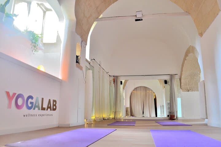 Morning yoga at Palazzo Sambiasi in Lecce photo 2