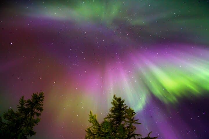 Rovaniemi Northern Lights Tour: Aurora Hunting Beyond the Arctic Circle photo 4