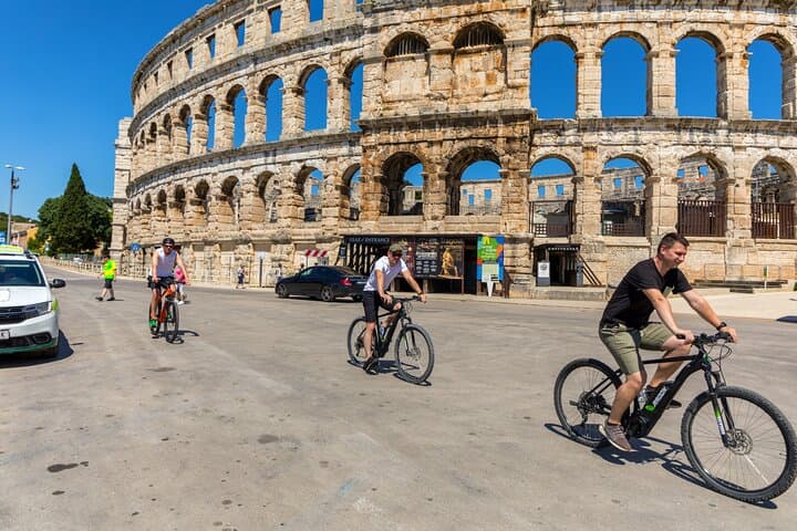 Pula E-Bike Tour: Ride from Verudela Peninsula to the Pula Arena photo 1
