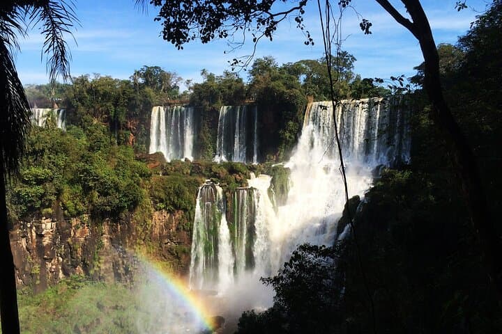 Crossing to Argentina: Day Trip to Iguazú Falls' Devil's Throat from Foz do Iguaçu