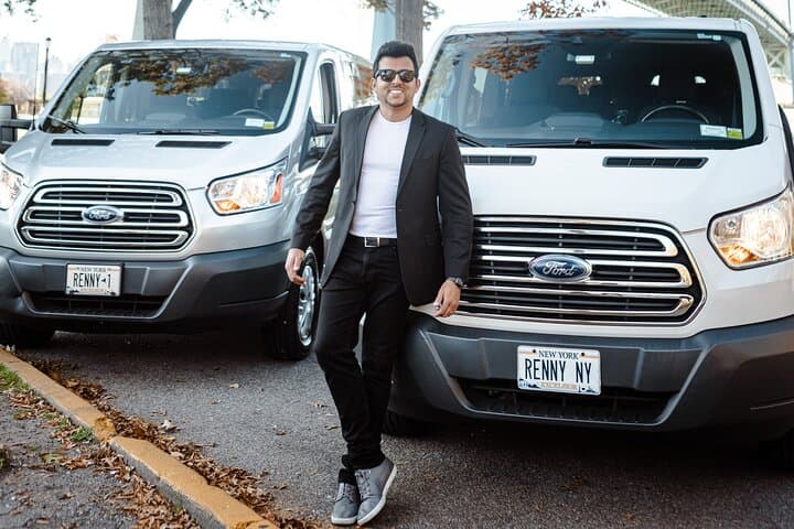 Private Airport Transfer Van in NYC — Up to 10 Passengers photo 4
