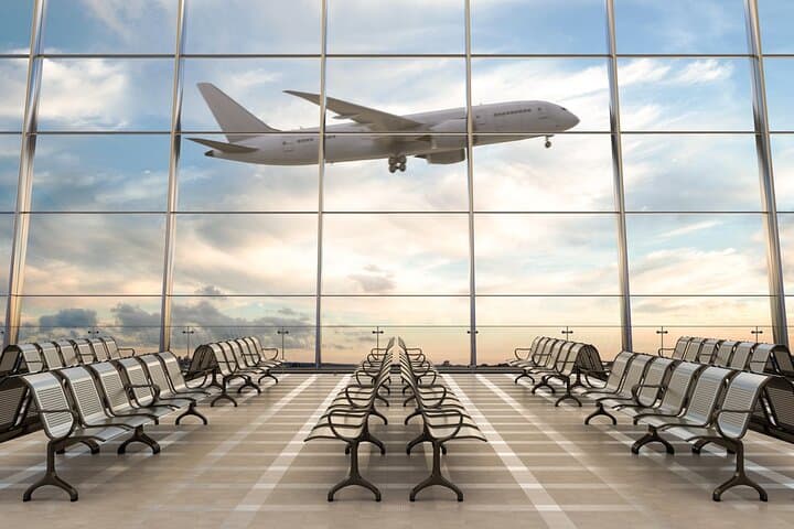 Rome Private Departure Transfer — City Center to Airport with Luggage Included photo 3