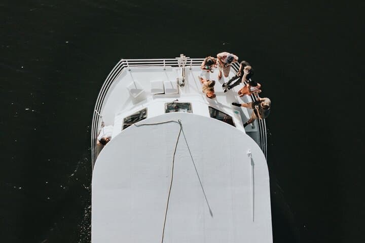 Sunset Cruise Mooloolaba: 90-Minute River, Harbour & Seafood Evening photo 6