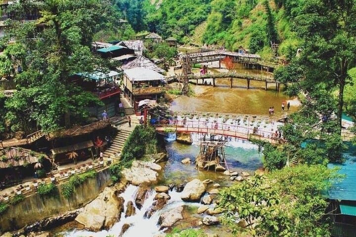 Sapa 2-Day Trek from Hanoi: Homestay, Local Guide & Rice Terrace Walks photo 4