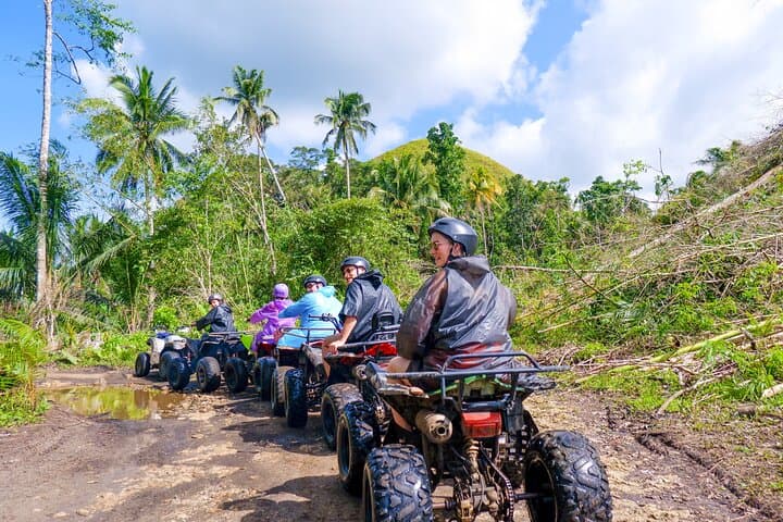 3-Day Paradise Adventure — Bohol: Pamilacan Island, Chocolate Hills & Tarsiers photo 1