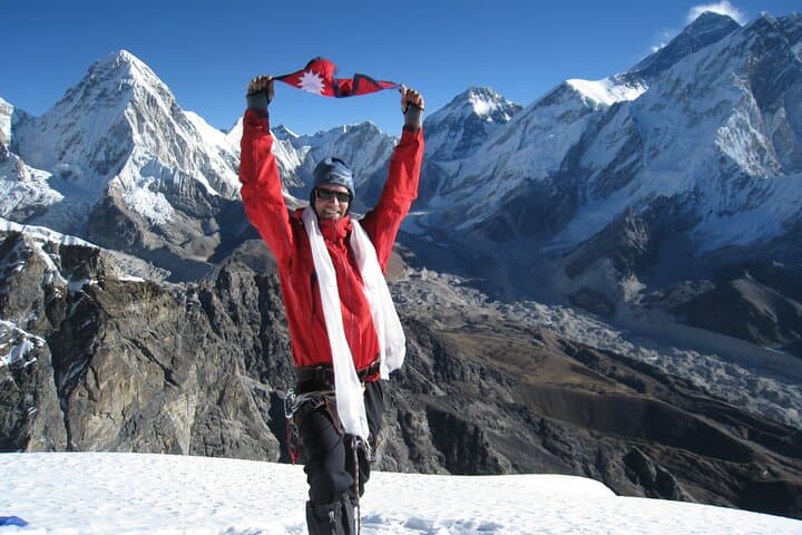 Summit Lobuje Peak: 16-Day Lobuche Climb with Everest Base Camp Trek