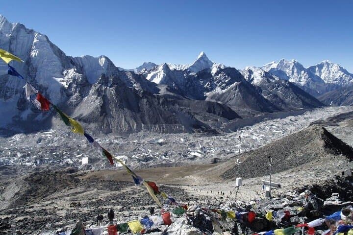 Summit Lobuje Peak: 16-Day Lobuche Climb with Everest Base Camp Trek photo 3