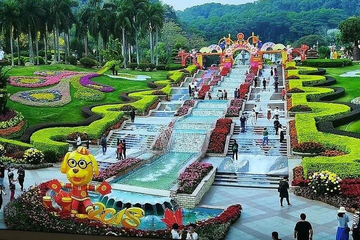Guangzhou Layover: 4-Hour Private Airport Tour with Dim Sum & Canton Tower photo 3