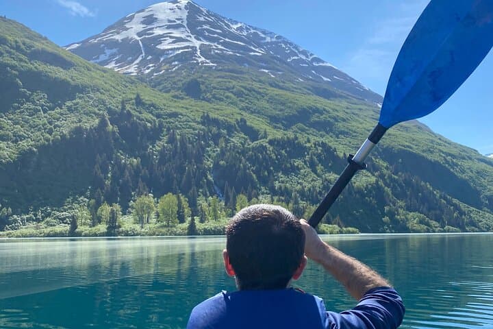 Explore Alaska’s Wilds: Kayak and Hike the Historic Iditarod Trail to Grant Lake photo 2