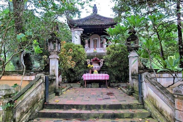 Duong Lam Ancient Village Day Tour — Explore Hanoi’s Northern Countryside photo 3