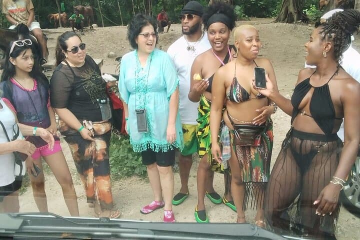 Lethe River Bamboo Rafting from Montego Bay: Gentle Rapids and Limestone Foot Massage photo 4