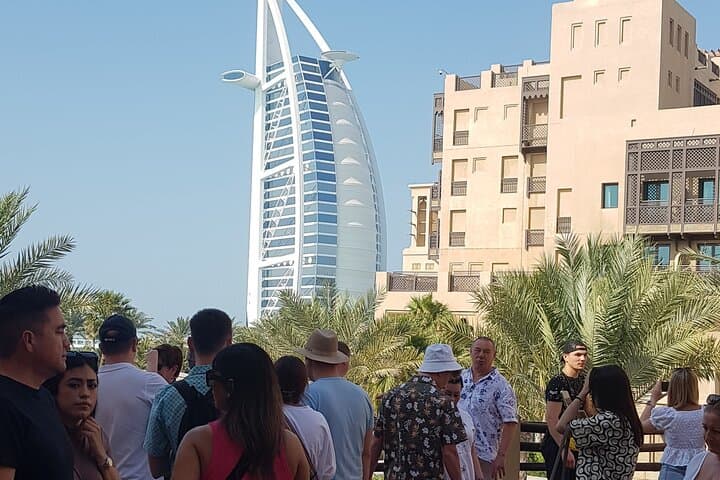 Dubai Private City Tour: Audi Q7 Luxury Sightseeing Day or Night