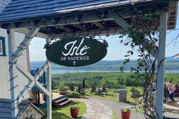 Half-Day Private Getaway to Ile d'Orléans — Wine, Cider & St. Lawrence Views from Quebec City photo 2