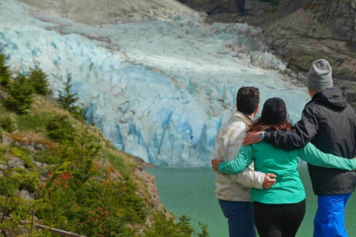 Serrano River Navigation and Serrano Glacier Hike to Balmaceda Lagoon photo 5