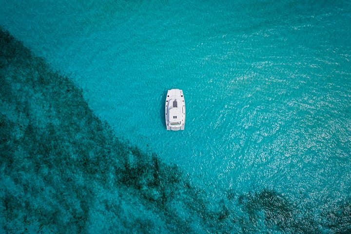 Private Luxury 51′ Leopard Yacht Charter from Cancun to Isla Mujeres — 4-Hour VIP Cruise photo 1