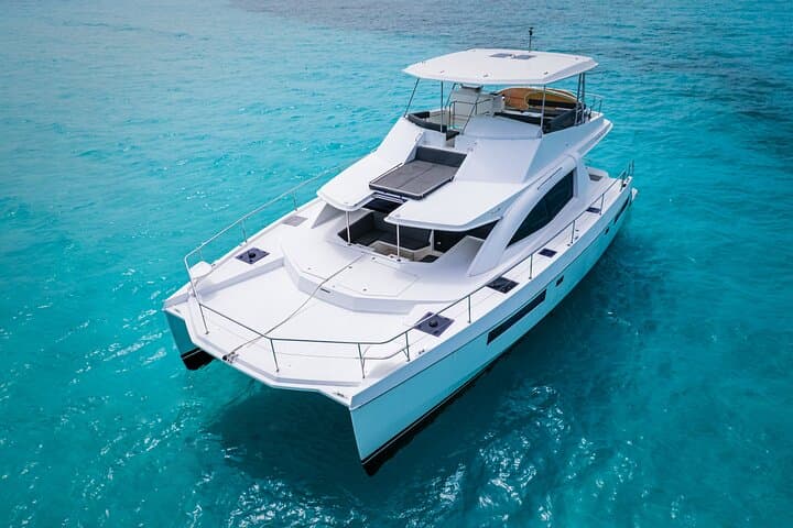 Private 51' Leopard Sunset Dinner Cruise in Cancun: Romantic Yacht Dinner with Chef and Open Bar photo 2