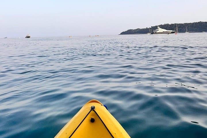 Sunset Kayak & Wine Tasting in Dubrovnik: Old Town, Lokrum & Sea Caves photo 5