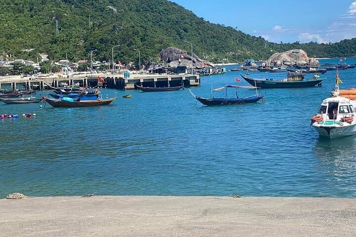 Cham Islands Private Speedboat Snorkeling from Hoi An — Full-Day Swimming & Beach Relaxation photo 1
