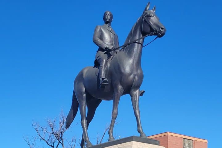 Historic Colorado Springs Small-Group Walking Tour — Acacia Park to Jack Quinn photo 3