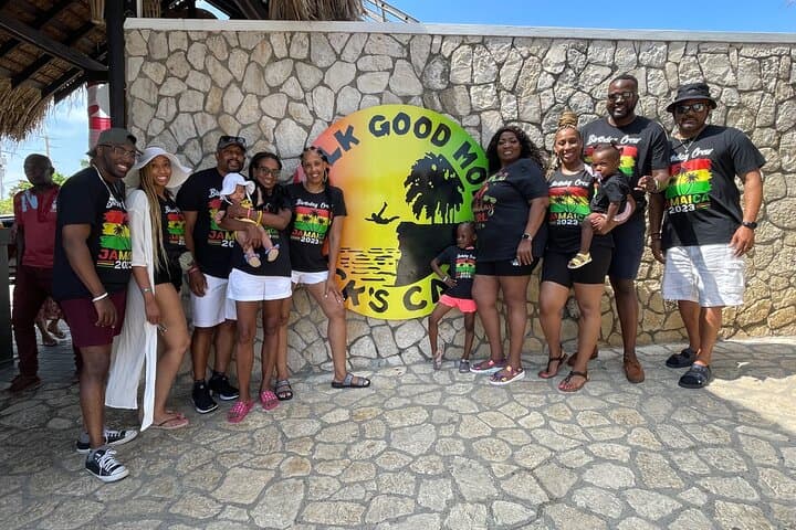 Private Transport in Jamaica: Montego Bay Airport Transfers and Custom Island Drives photo 3