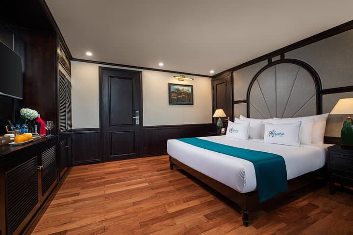 Aspira 2-Day Luxury Cruise: Ha Long & Lan Ha Bay Overnight photo 6