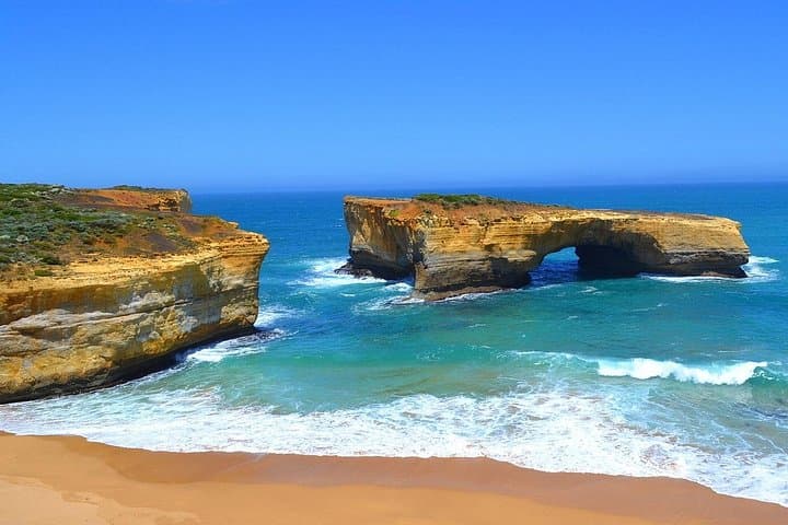 Private Great Ocean Road Discovery Tour — Twelve Apostles, Otways & Wildlife photo 2