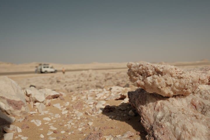 Custom Desert Safari from Luxor — 4x4 Journeys, Camping & Hot Springs photo 6