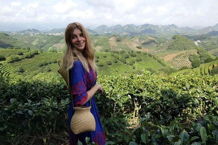 Yangshuo Half-Day: Seven Fairies Tea Plantation & Xianggong Hill Panorama photo 3