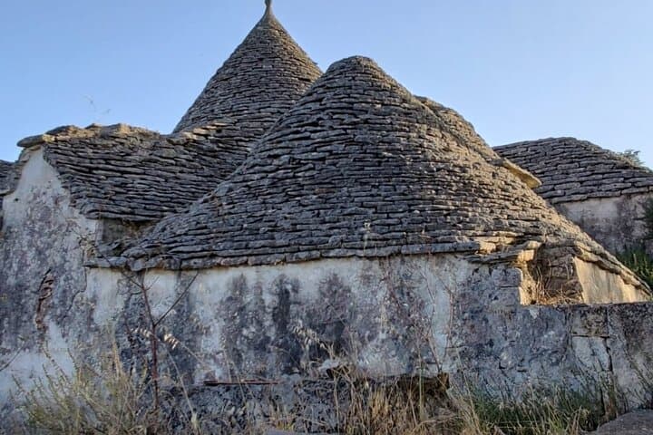 Alberobello Instagrammable Trulli Urban Trail: Offbeat Photos & Local Stories