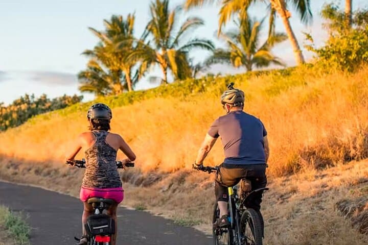 West Maui eBike Island Explorer: Full-Day Electric Bike Rental & Coastal Tour photo 3