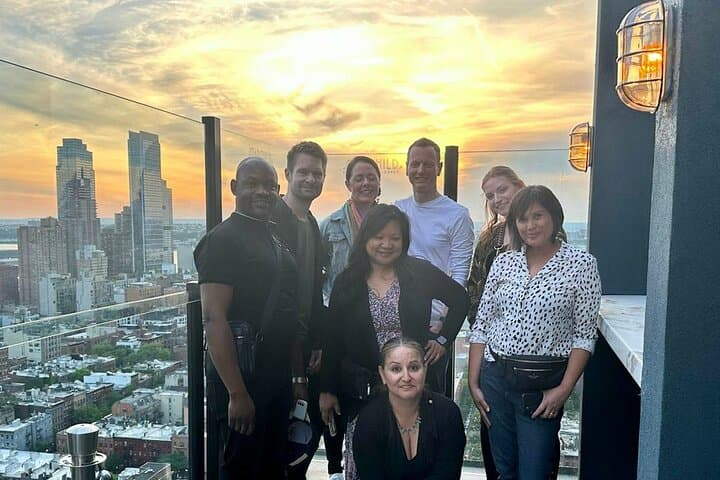 Midtown Unleashed: Hell's Kitchen Rooftop & Bar Night Out photo 2