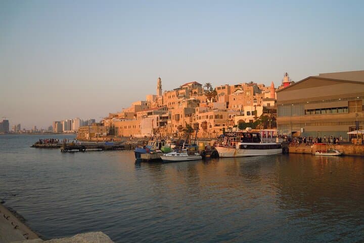 Jaffa Walking Tour and Tel Aviv Skyline: Yaffo Old City, Flea Market & Street Food photo 3
