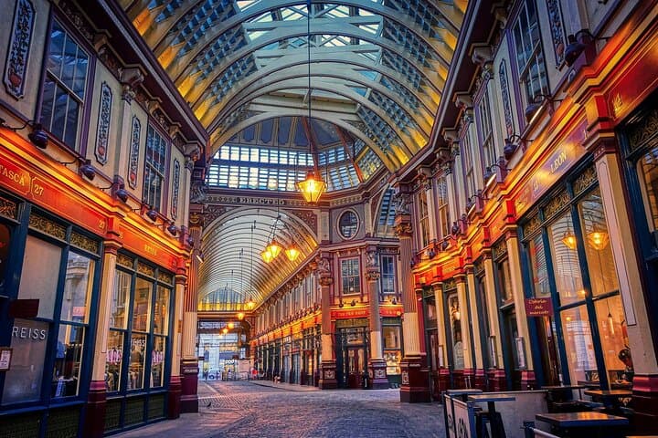 London by Night: Private Panoramic Chauffeur Tour of Iconic Sights photo 6