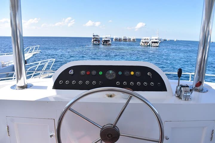 Private Yacht Charter in Sharm El Sheikh: Full-Day Red Sea Escape photo 2