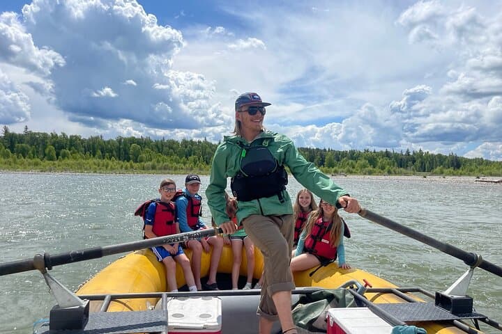 Snake River Scenic Float: Private Teton River Cruise & Wildlife Viewing photo 3