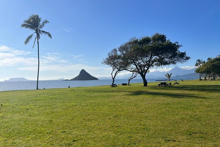 Paddle to Mokoli'i (Chinaman's Hat): Stand‑Up Paddleboard and Summit Hike from Kualoa