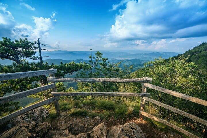 Exploring Djerdap Gorge: Full-Day Private Tour from Belgrade to Golubac & Lepenski Vir
