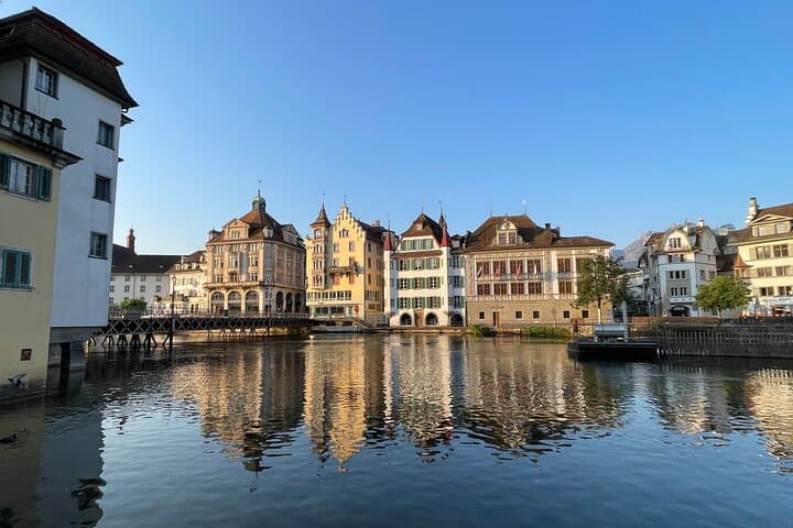 Self-Guided Walking Tour of Lucerne Old Town: Chapel Bridge, Lion Monument & Musegg Wall photo 3