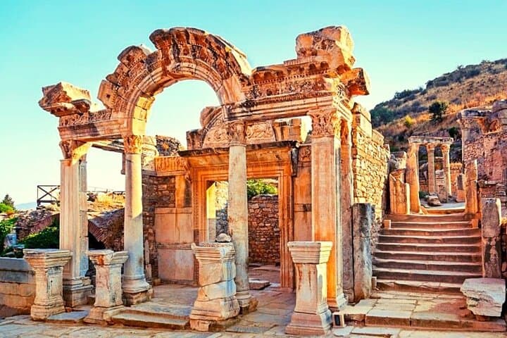 Ephesus Full-Day Tour from Istanbul: Ancient City & House of the Virgin Mary photo 2