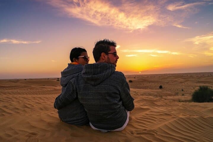 Dubai Sundown Desert Safari with BBQ Dinner and Cultural Camp Experience photo 4