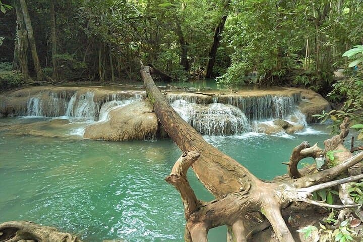 two-day-private-tour-damnoen-saduak-erawan-falls-ayutthaya photo 6